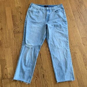 Free Assembly Women's Sz 14 Light Wash Jeans Denim w/ Stretch Flattering Fit